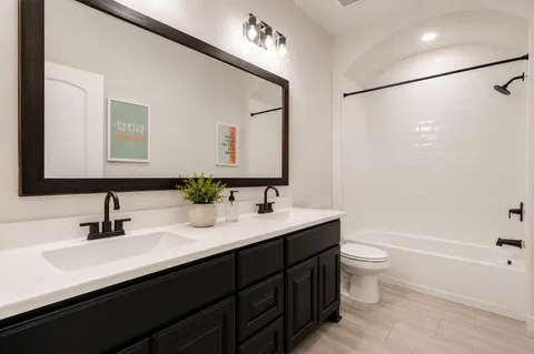 $1,299,000 | 4926 Beekman Drive, Missouri City, TX 77459