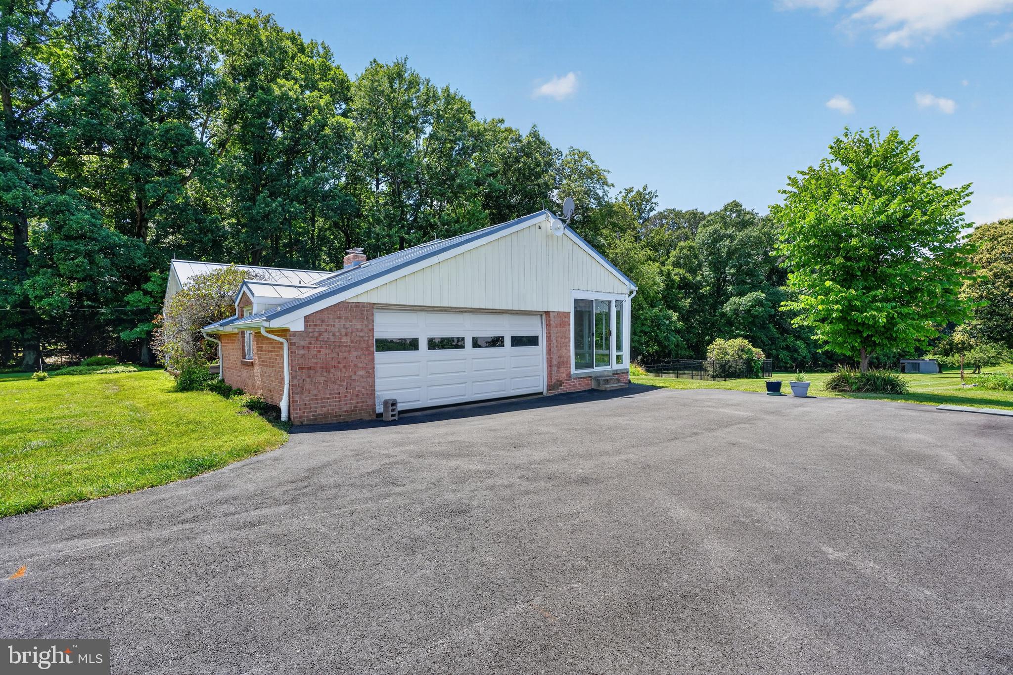 22300 Peach Tree Road Boyds, MD 20841 - Photo 4 of 45