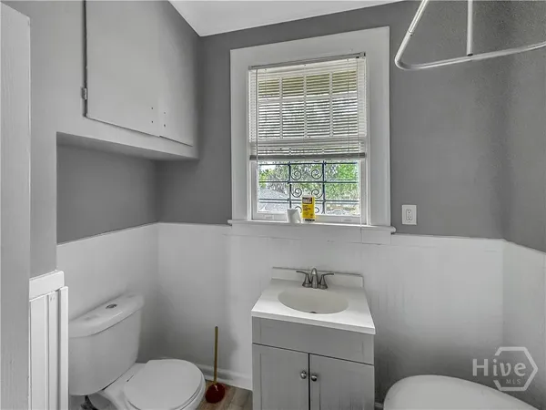 $2,300 | 607 East 37th Street, Savannah, GA 31401