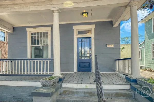 $2,300 | 607 East 37th Street, Savannah, GA 31401
