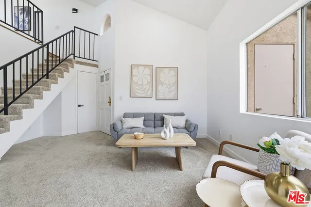 $488,000 | 19834 Sandpiper Place, Unit 64, Newhall, CA 91321