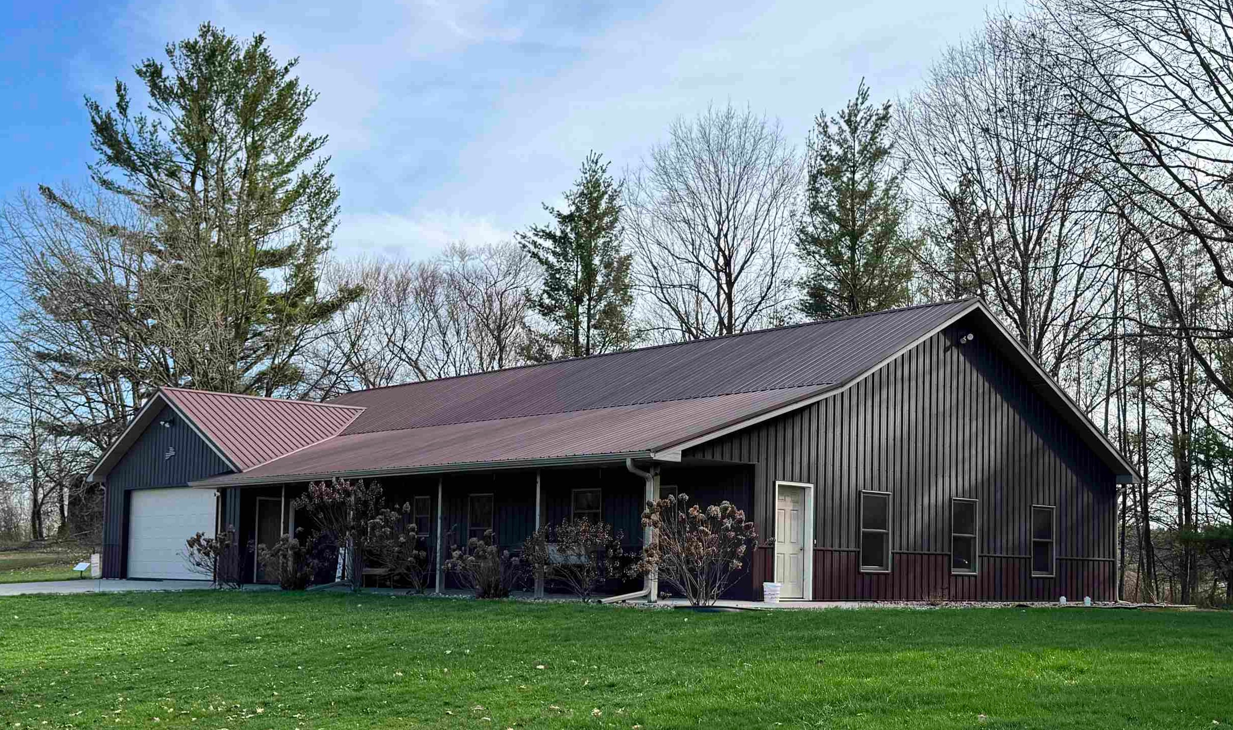 7765 North Summerton Road Clare, MI 48617 - Photo 1 of 21
