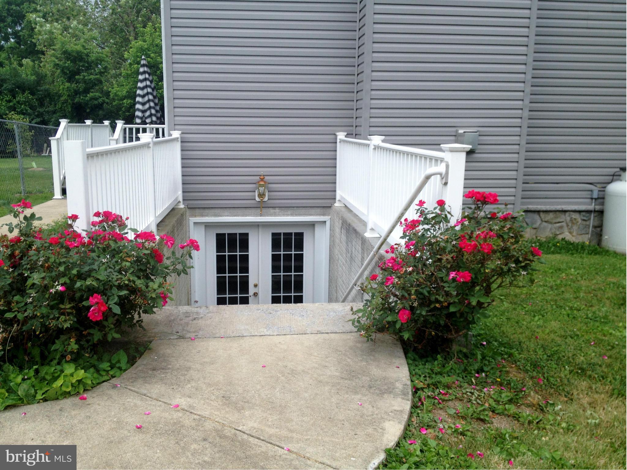 131 Old Waterloo Road Boyce, VA 22620 - Photo 14 of 30 Exterior (General)