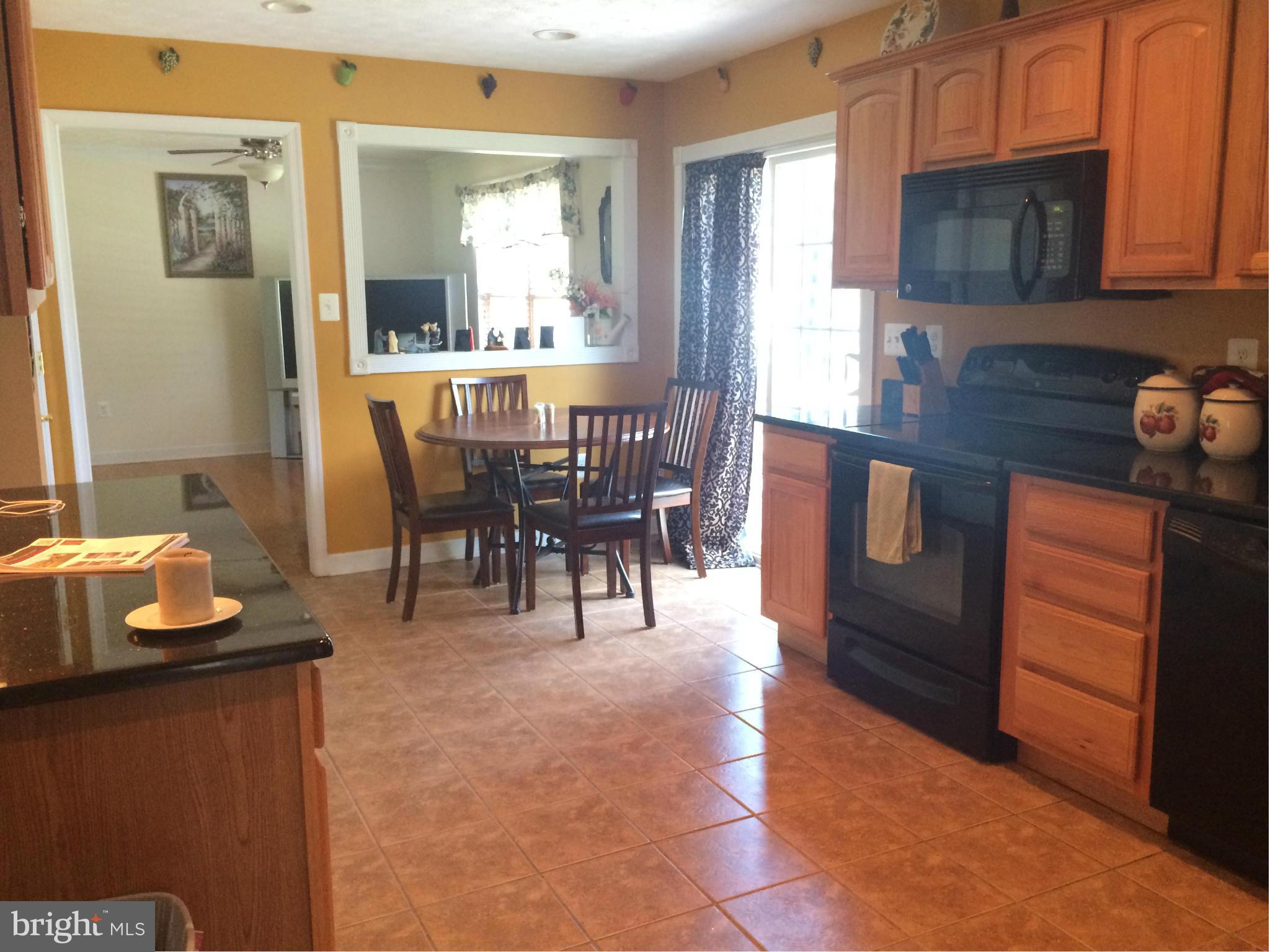 131 Old Waterloo Road Boyce, VA 22620 - Photo 21 of 30 Kitchen