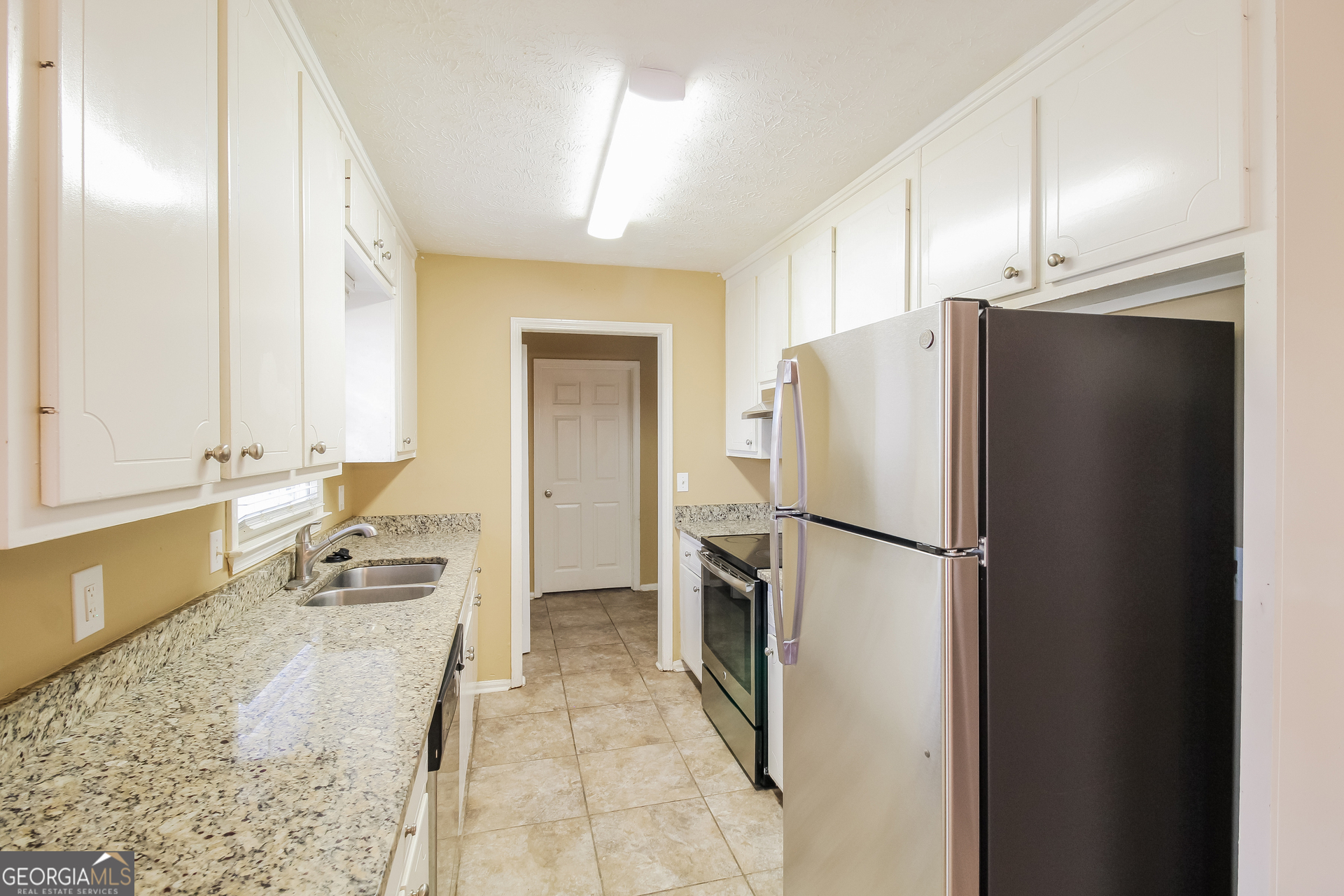 3338 Mansfield Lane Snellville, GA 30039 - Photo 5 of 17