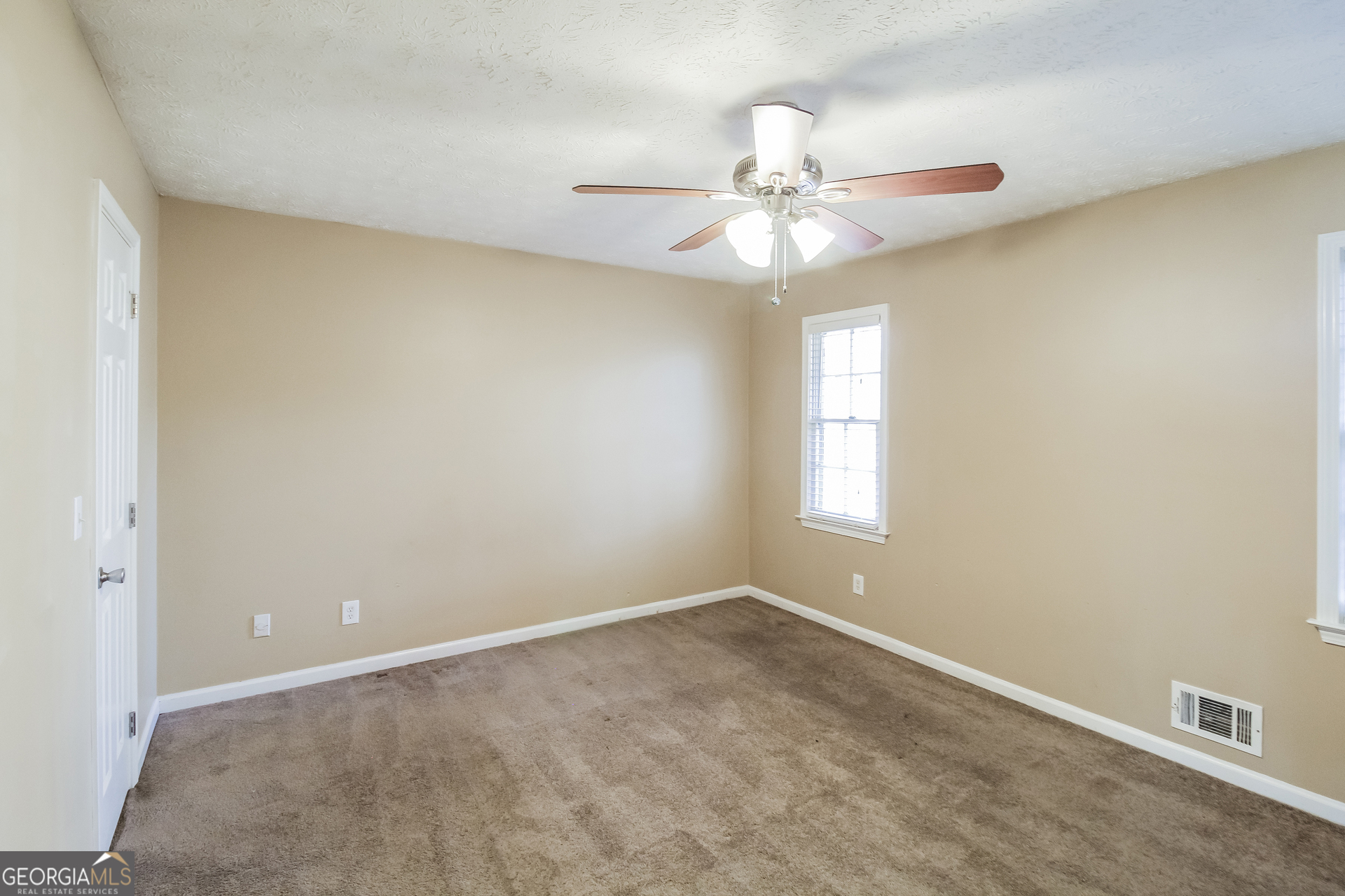 3338 Mansfield Lane Snellville, GA 30039 - Photo 7 of 17