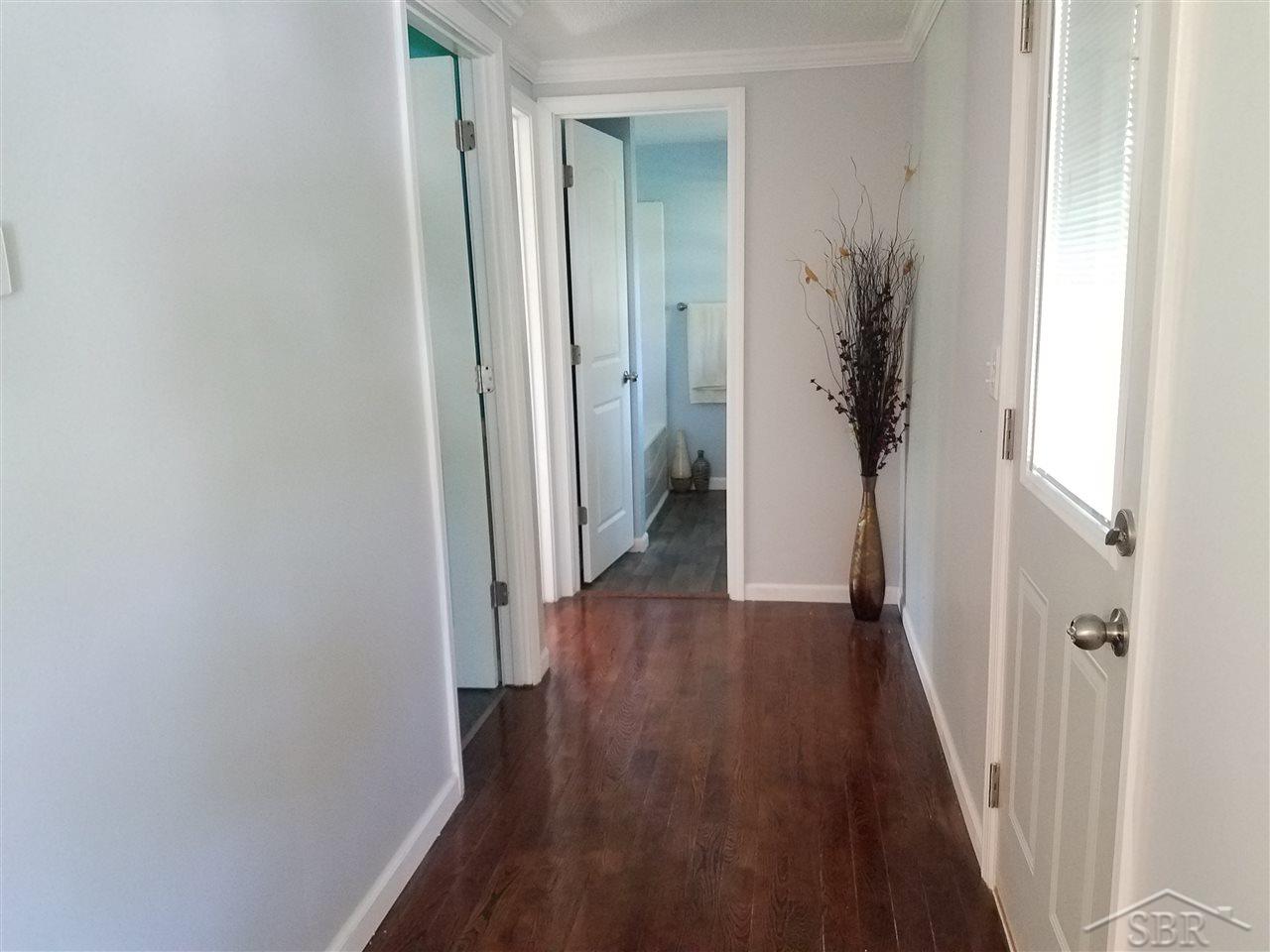 1343 East Miller Road Midland, MI 48640 - Photo 16 of 42 31352641-15.JPG