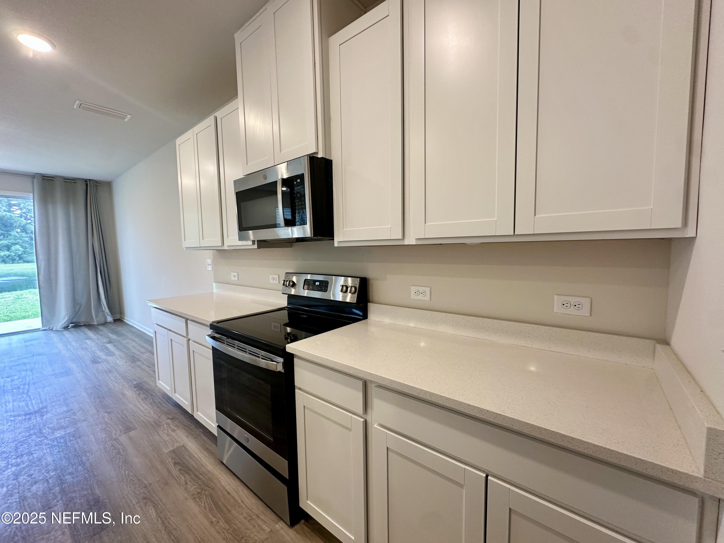 1375 High Falls Drive Jacksonville, FL 32205 - Photo 5 of 15 IMG_7513