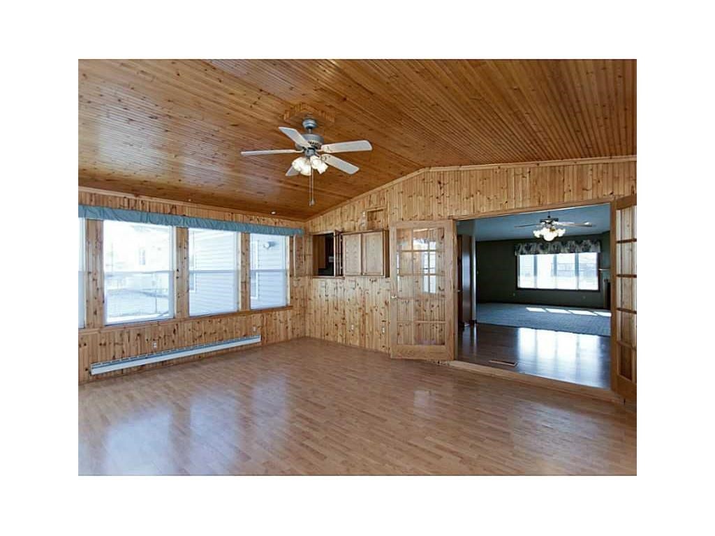 101 Rosedale Drive Center Point, IA 52213 - Photo 5 of 20 Gallery Image 5