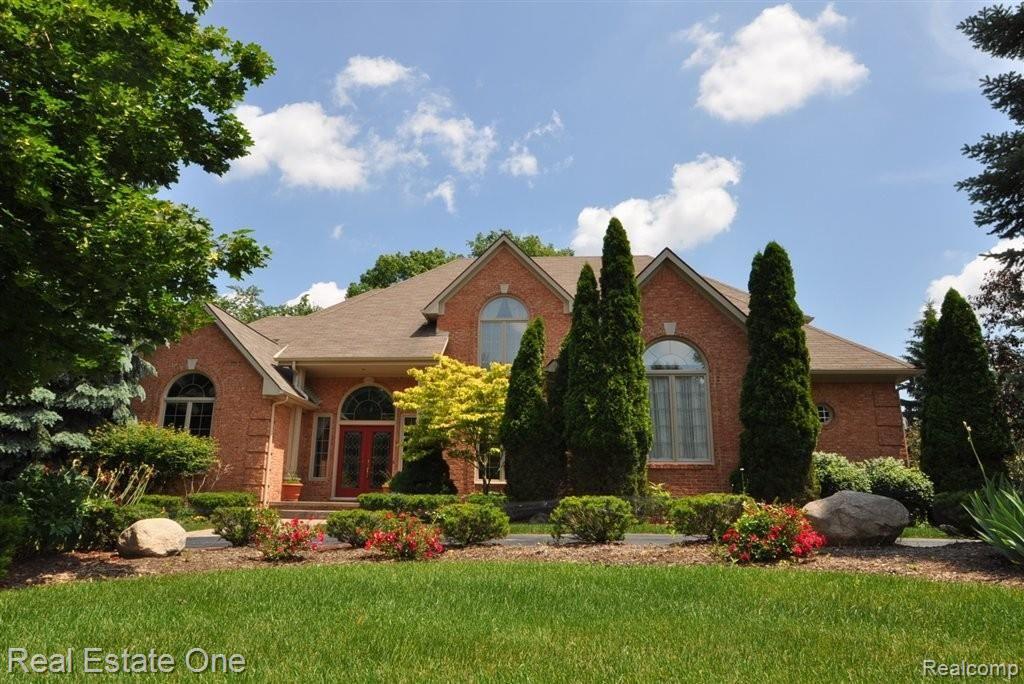 1864 Archers Pointe Rochester, MI 48306 - Photo 1 of 52 5 bdrm, 4 full & 2- 1/2 bths