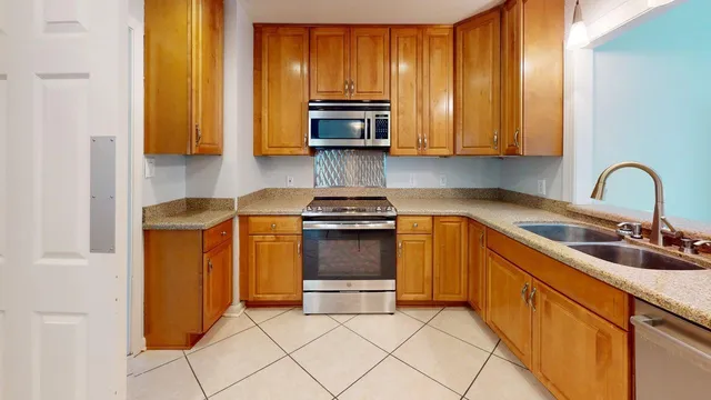 $629,900 | 300 Plymouth Avenue, Fort Walton Beach, FL 32547