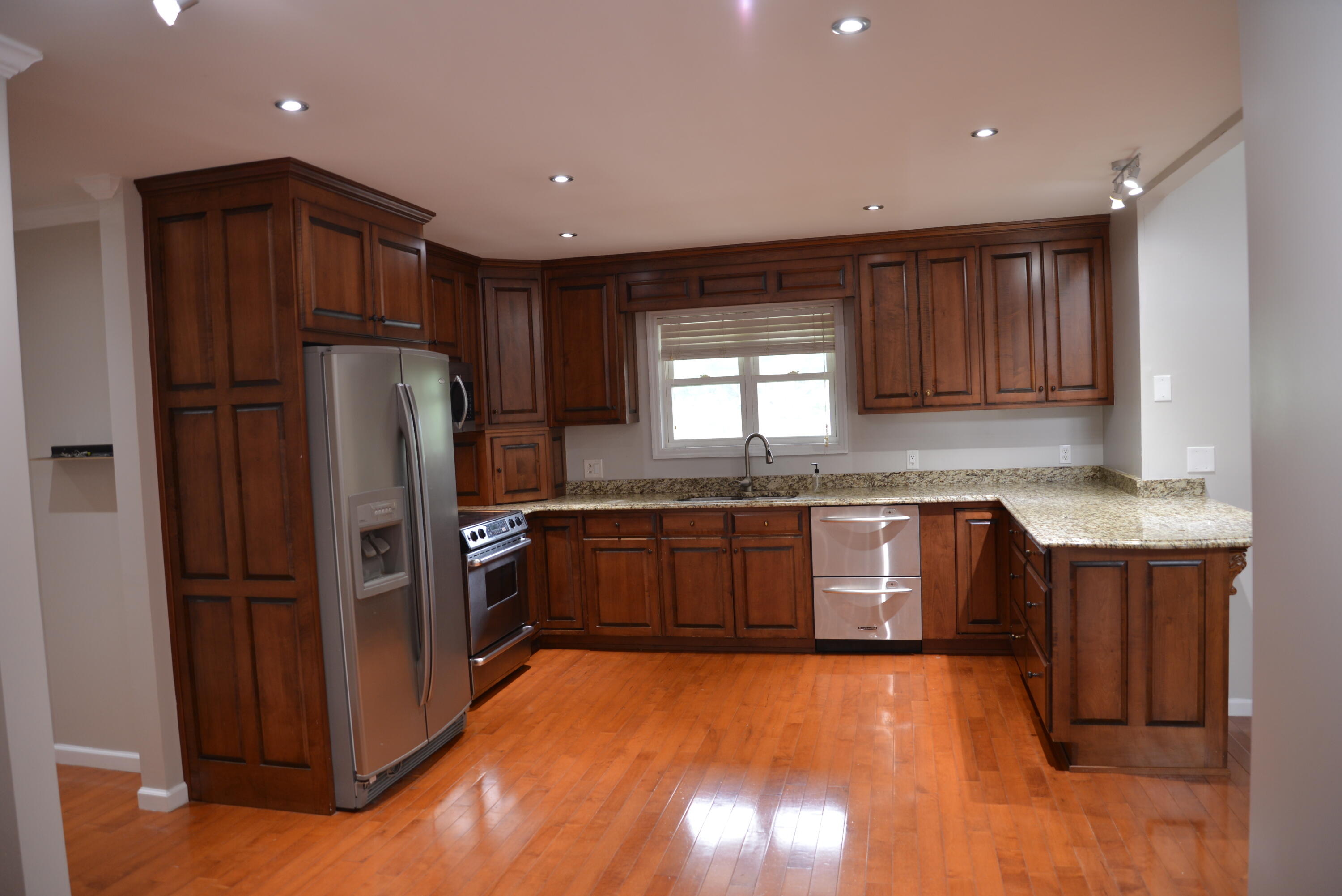 6396 Blue Springs Road Cleveland, TN 37311 - Photo 9 of 23 Kitchen