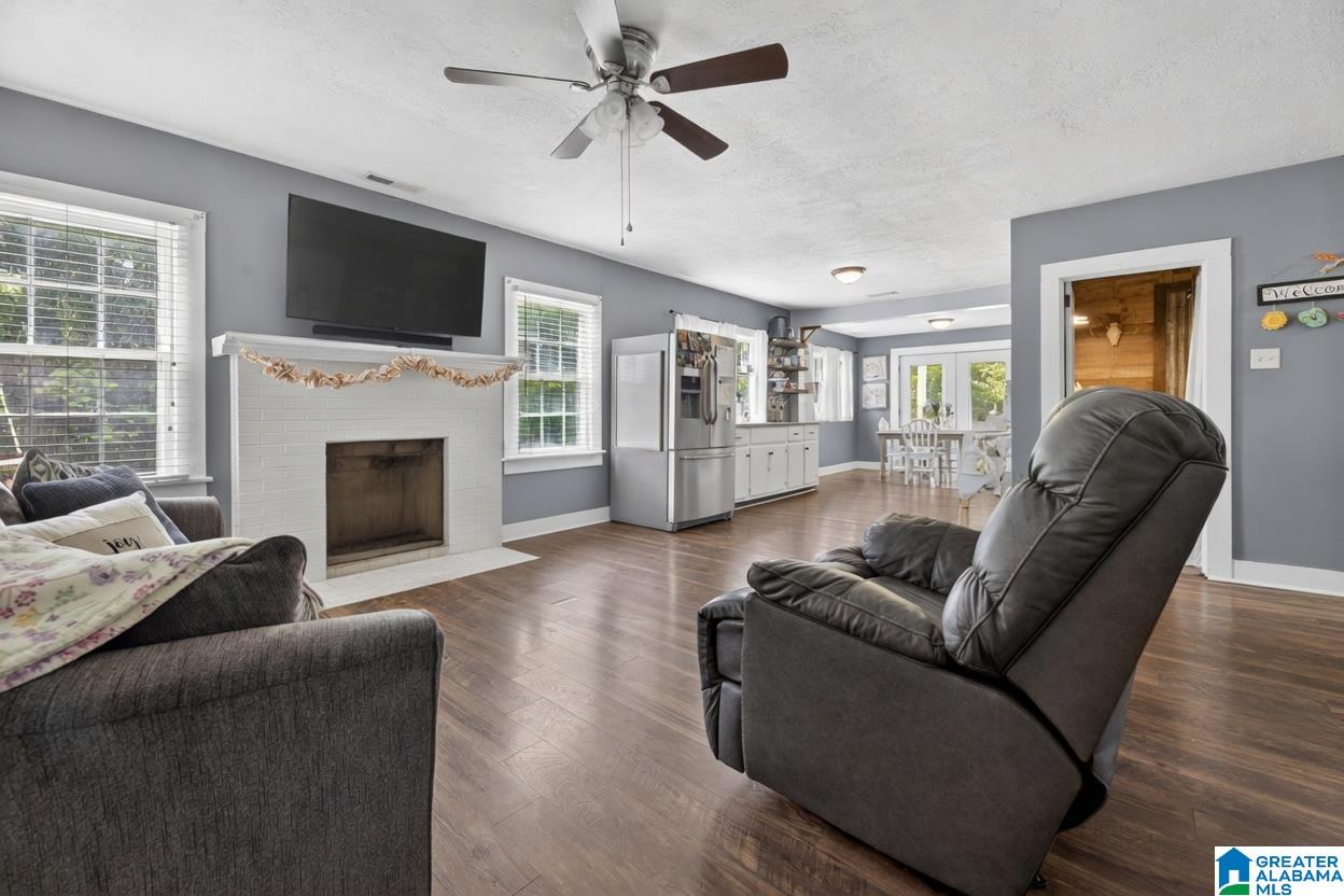 867 Graham Drive Ohatchee, AL 36271 - Photo 6 of 35