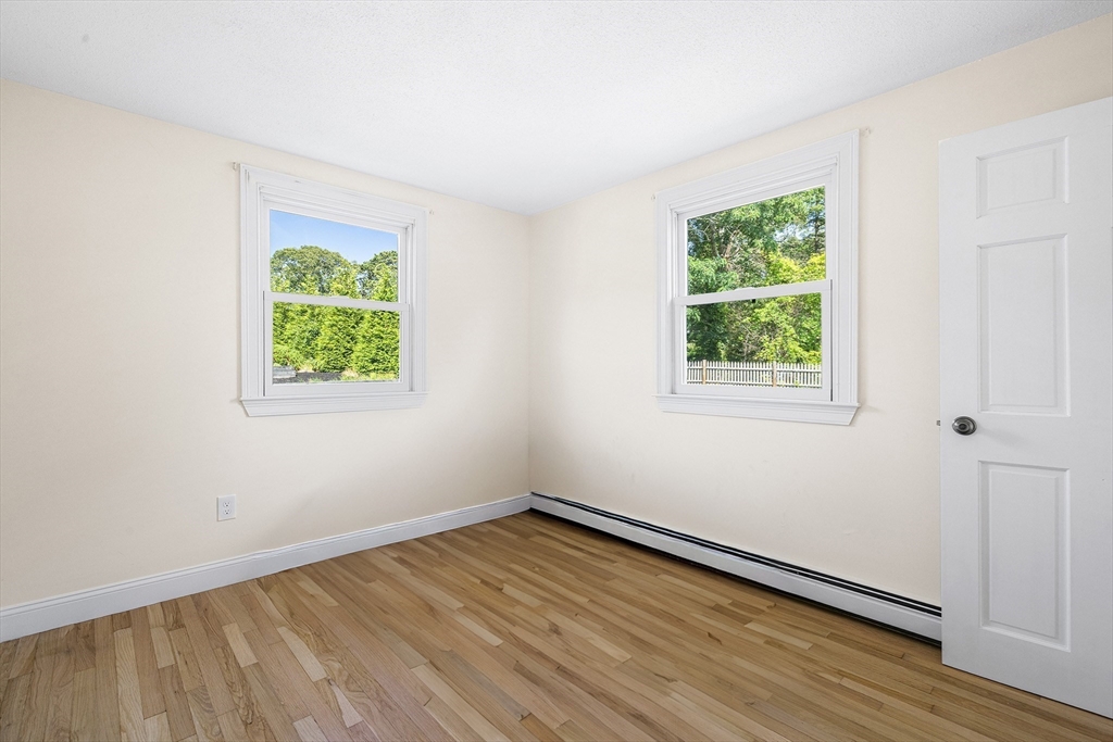 10 Lakeside Terrace Harwich, MA 02645 - Photo 8 of 33