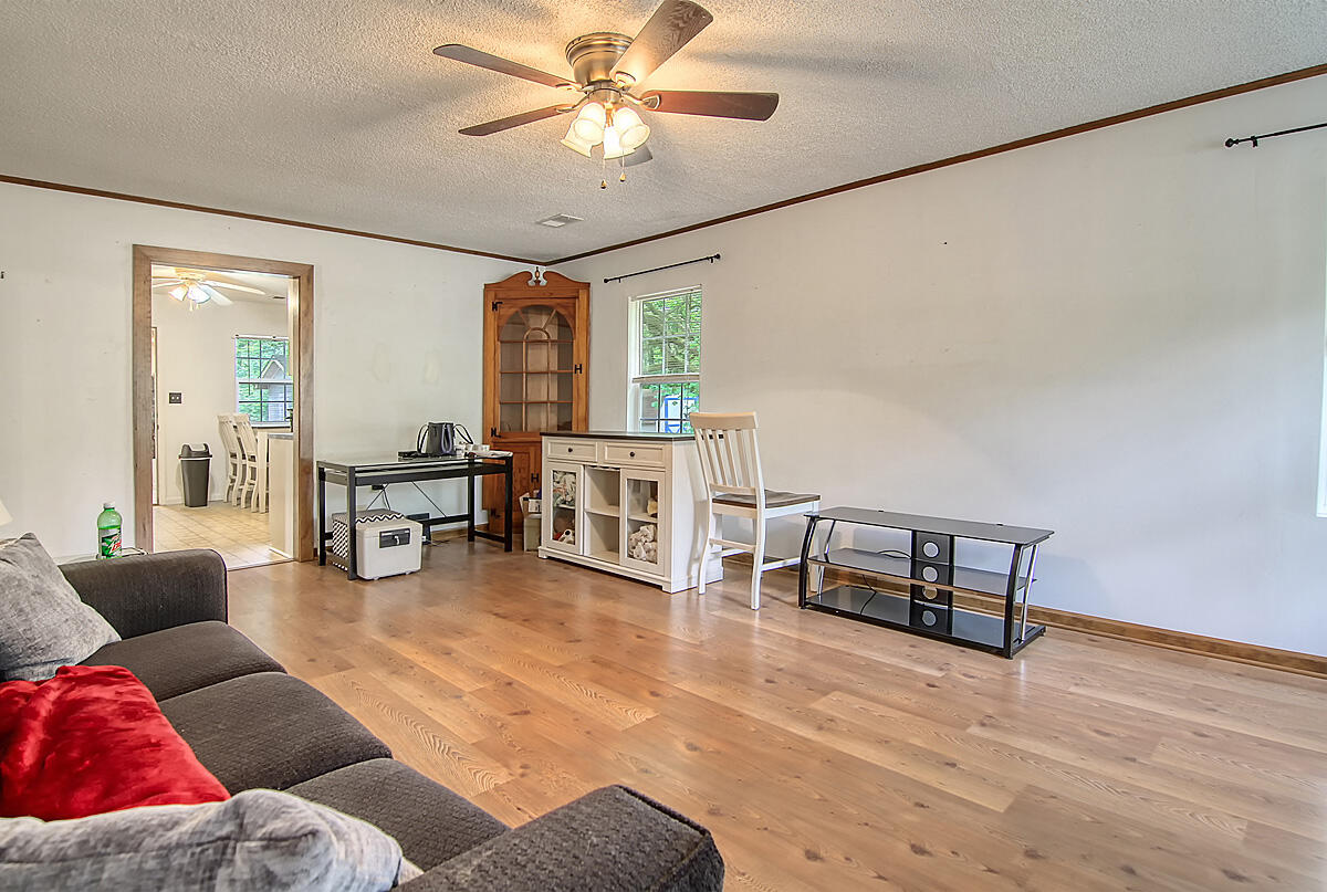 301 State Rd S-8-410 Moncks Corner, SC 29461 - Photo 5 of 32 CREM_301 Horseshoe Rd_034