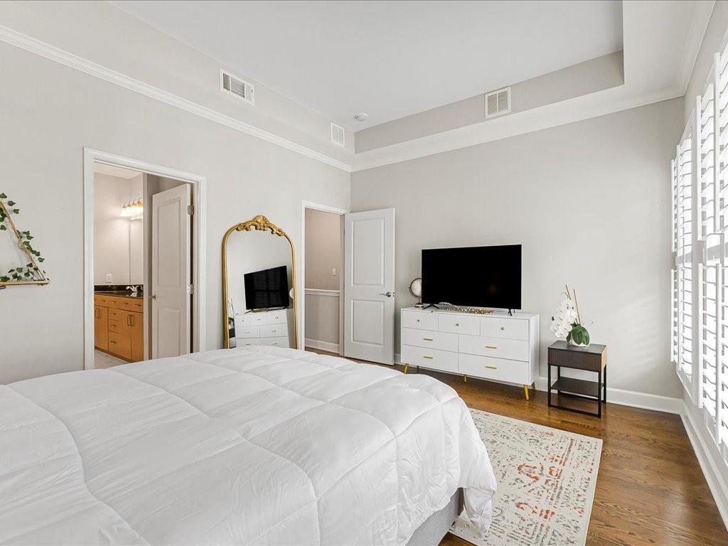 710 Cosmopolitan Drive Northeast, Unit 710 Atlanta, GA 30324 - Photo 20 of 35