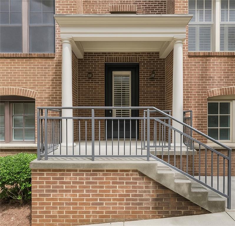 710 Cosmopolitan Drive Northeast, Unit 710 Atlanta, GA 30324 - Photo 2 of 35