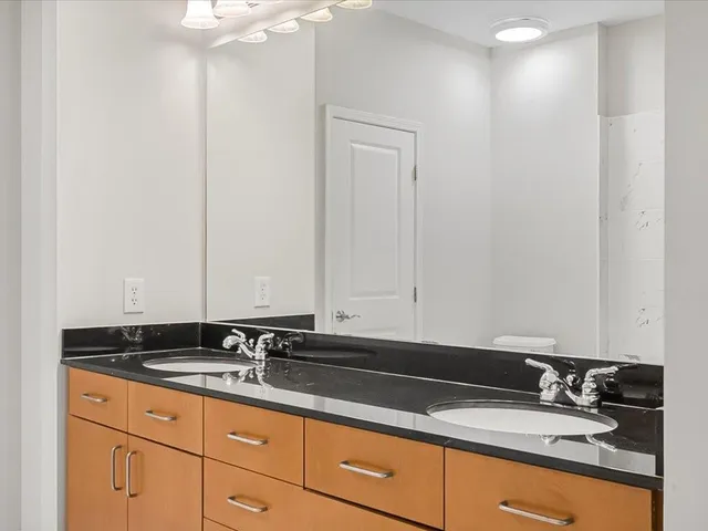 $489,000 | 710 Cosmopolitan Drive Northeast, Unit 710, Atlanta, GA 30324