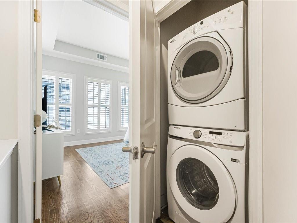 710 Cosmopolitan Drive Northeast, Unit 710 Atlanta, GA 30324 - Photo 28 of 35