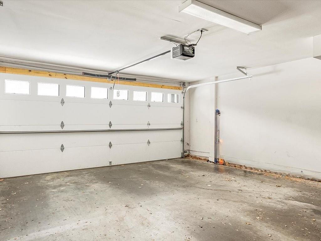 710 Cosmopolitan Drive Northeast, Unit 710 Atlanta, GA 30324 - Photo 31 of 35