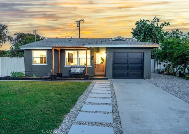 $930,000 | 218 South Muroc Place, Fullerton, CA 92833