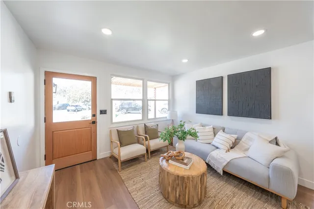 $930,000 | 218 South Muroc Place, Fullerton, CA 92833