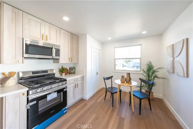 $930,000 | 218 South Muroc Place, Fullerton, CA 92833