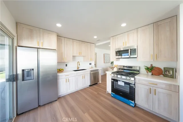 $930,000 | 218 South Muroc Place, Fullerton, CA 92833