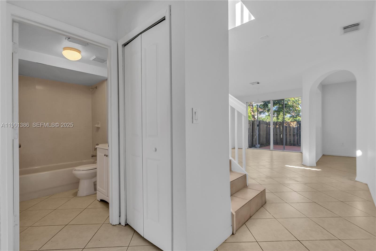 27463 Southwest 137th Court, Unit 27364 Homestead, FL 33032 - Photo 25 of 32