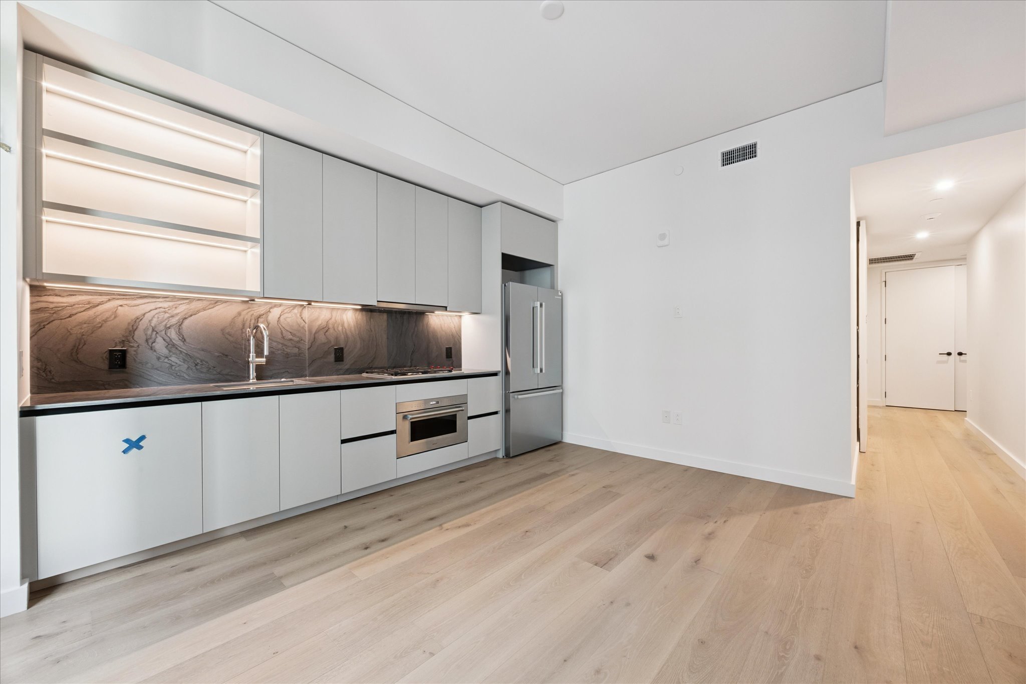 610 Davis Street, Unit 2806 Austin, TX 78701 - Photo 4 of 15