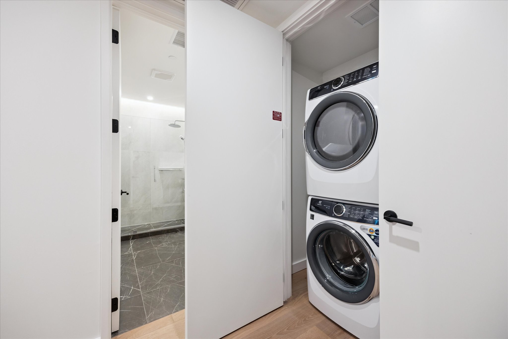 610 Davis Street, Unit 2806 Austin, TX 78701 - Photo 8 of 15