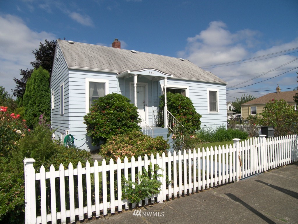 449 Wells Avenue North Renton, WA 98057 - Photo 1 of 1