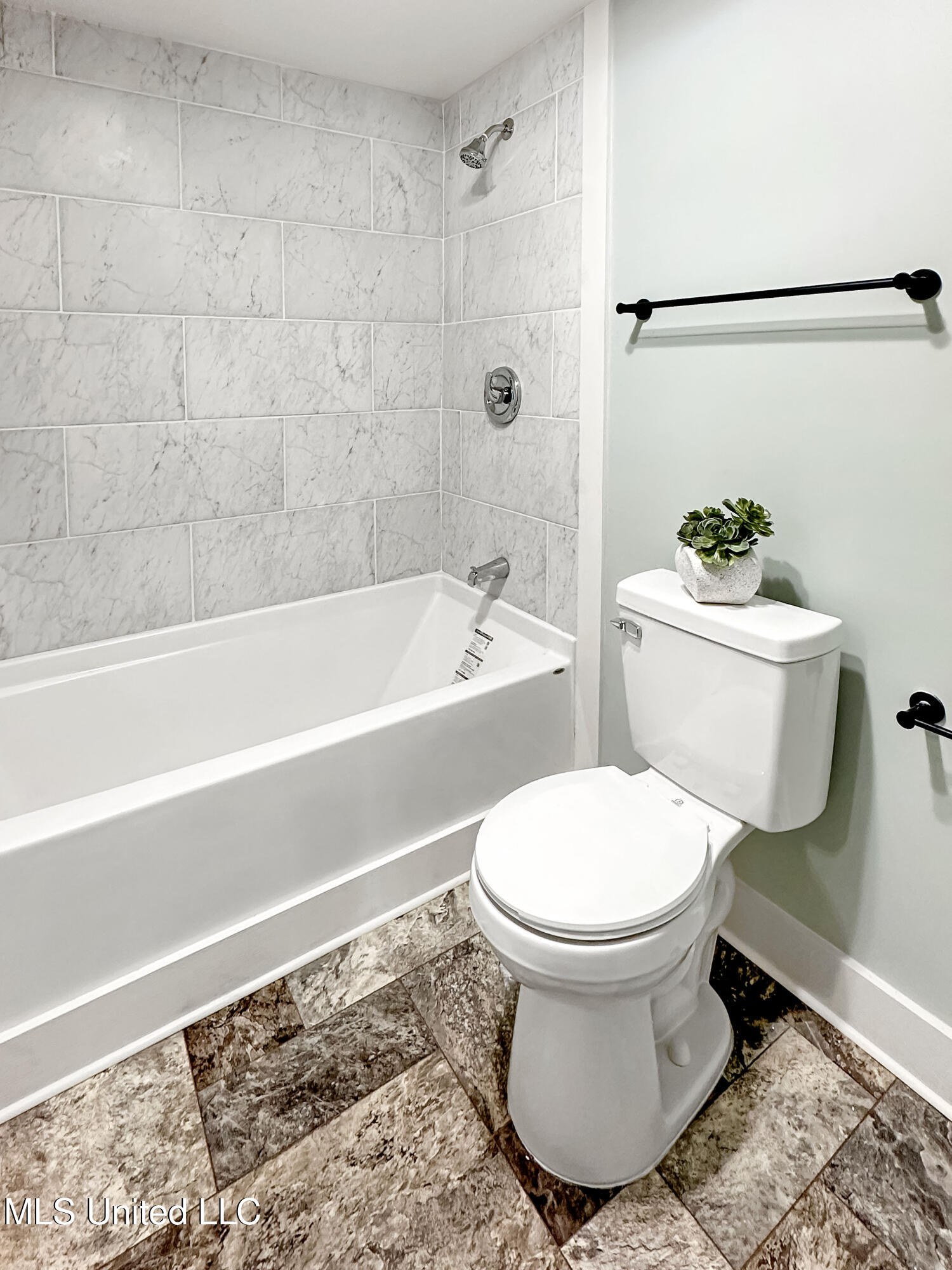 4837 Diamond Avenue Moss Point, MS 39563 - Photo 9 of 14 4174f00324a8723cd5a1ccc685f4c967eb5df7c8