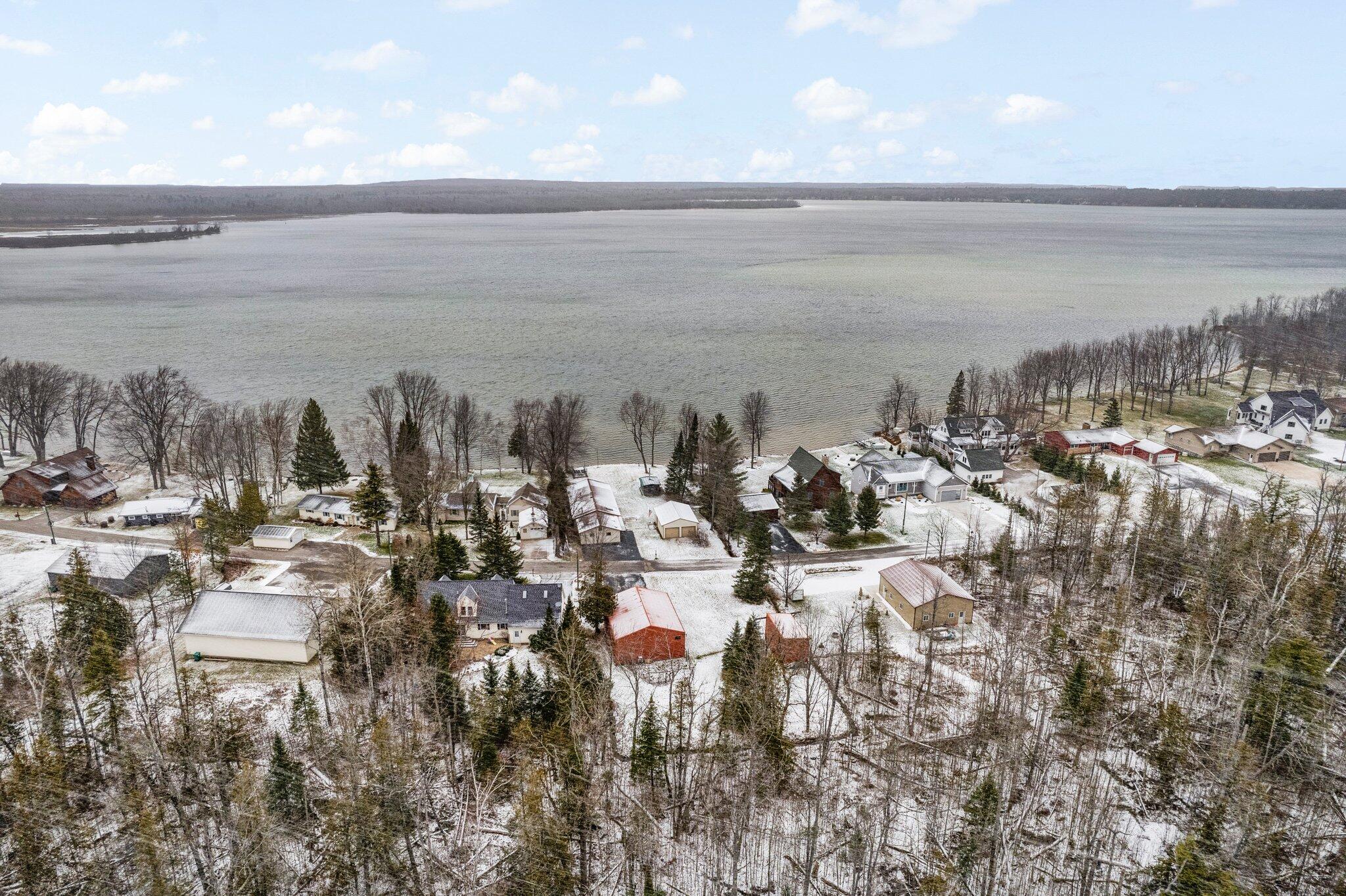 11340 Kings Point Road Alanson, MI 49706 - Photo 68 of 72 Gallery Image 68