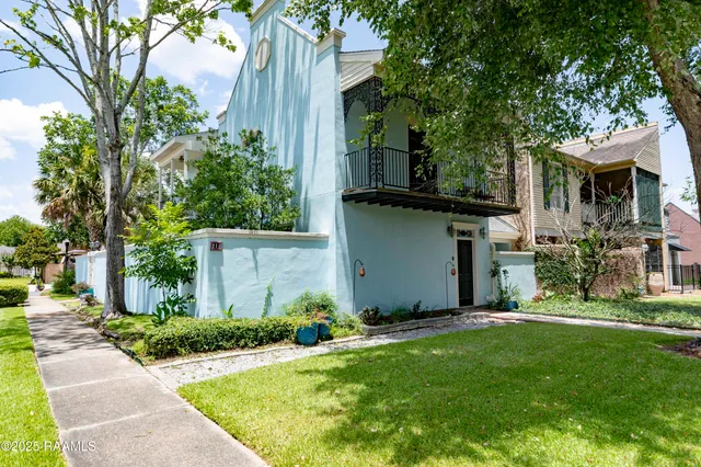 $263,500 | 211 Ursuline Street, Lafayette, LA 70506