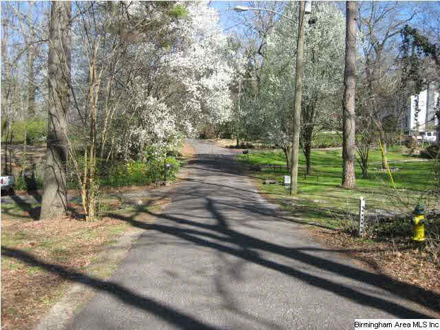446 Exeter Drive Birmingham, AL 35206 - Photo 5 of 6