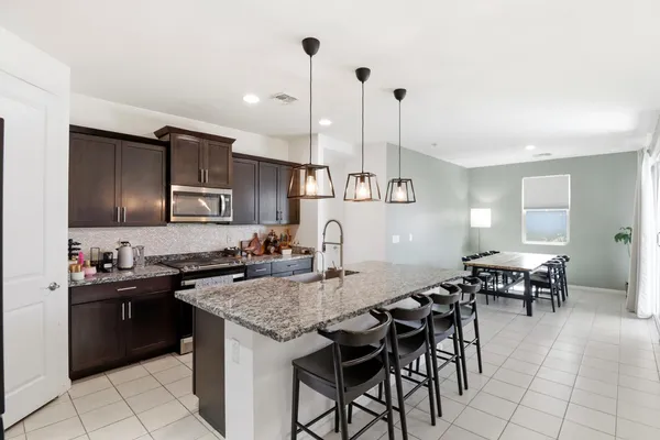 $2,400 | 6737 West Valley View Drive, Laveen, AZ 85339
