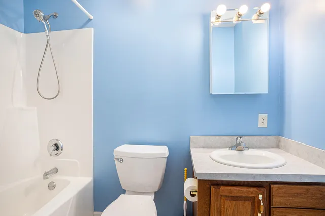 $224,900 | 1000 West Villas Drive, Vicksburg, MI 49097