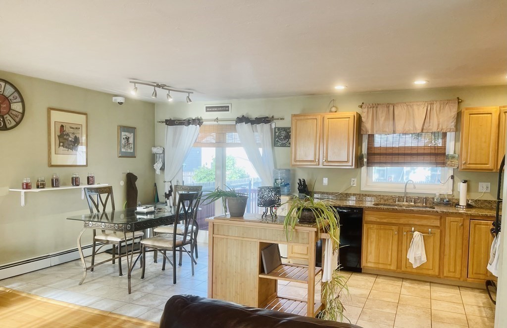 332 Jackson Street Fall River, MA 02721 - Photo 4 of 19 Gallery Image 4