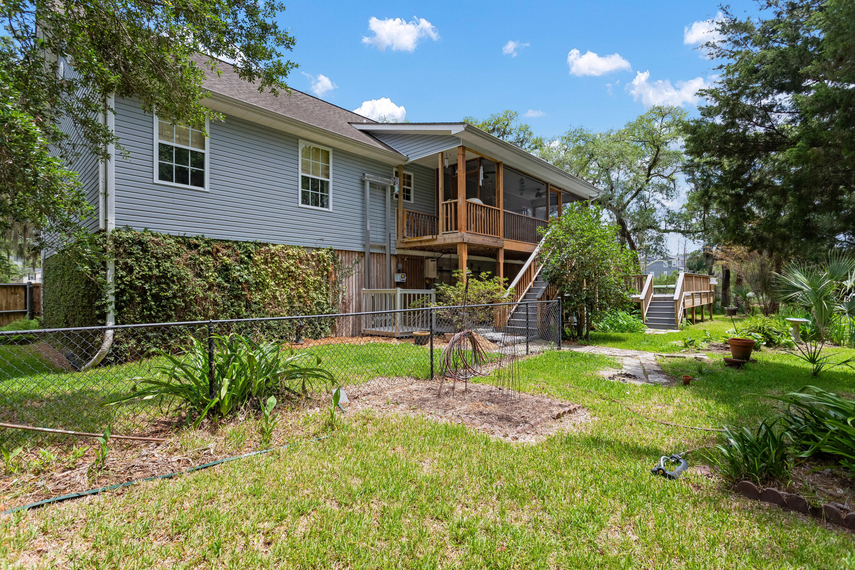 1604 Macoma Road Mount Pleasant, SC 29466 - Photo 36 of 49 1604MacombDr_MaxPhotography-38