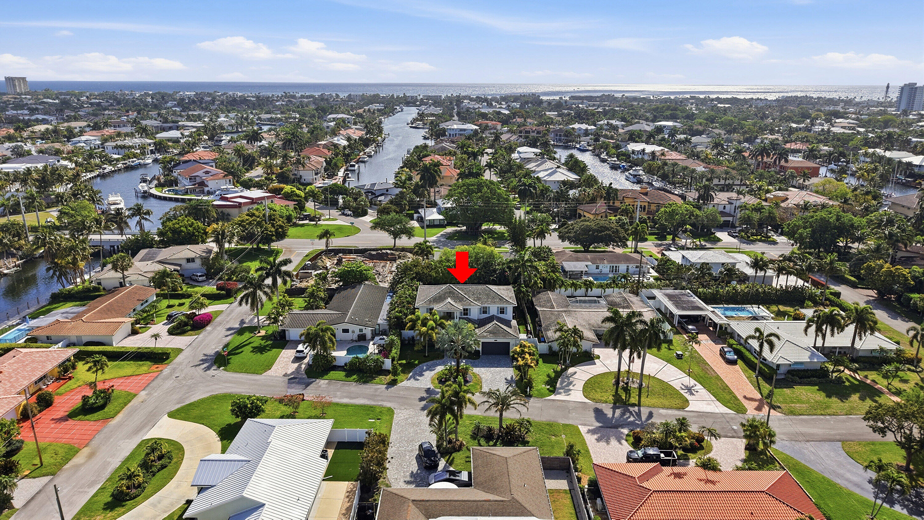 2840 Northeast 22nd Avenue Lighthouse Point, FL 33064 - Photo 48 of 55 an aerial view of residential houses with outdoor space