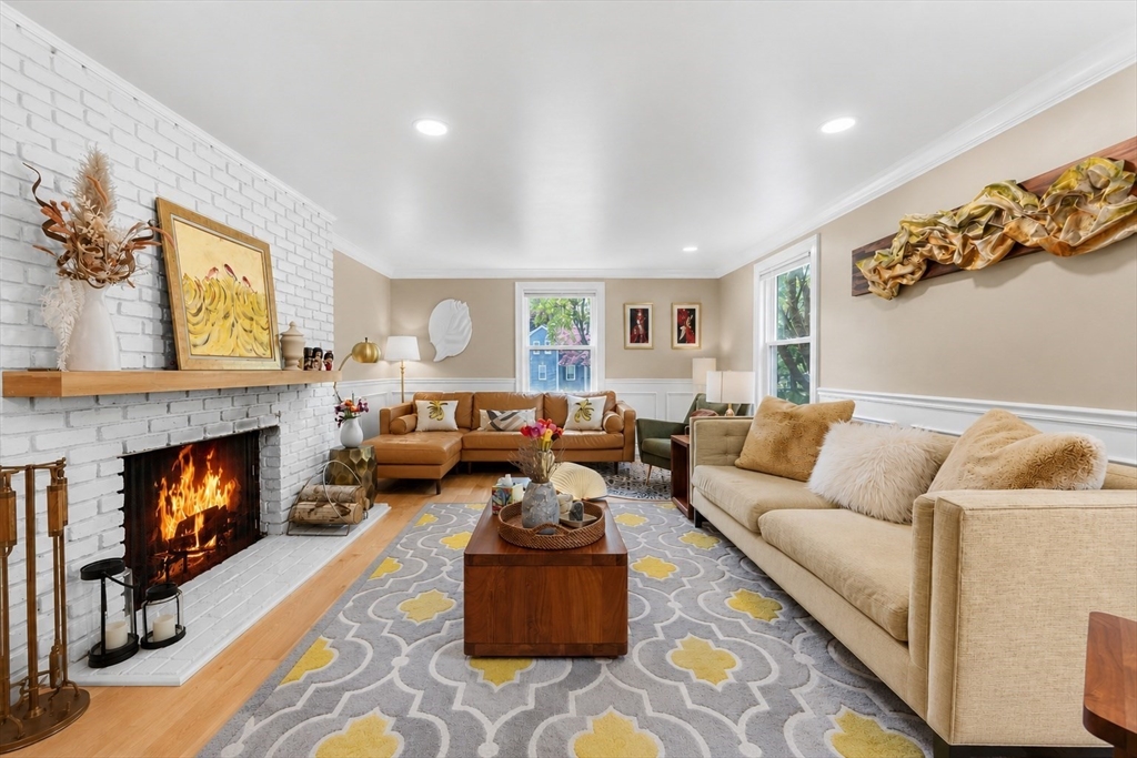 106 Annawan Road Newton, MA 02468 - Photo 9 of 31