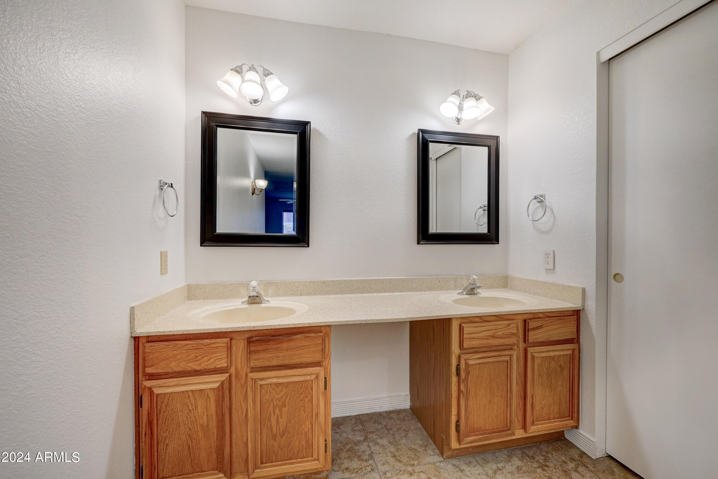 2329 North Recker Road, Unit 43 Mesa, AZ 85215 - Photo 18 of 23 2329 N Recker, 43-18