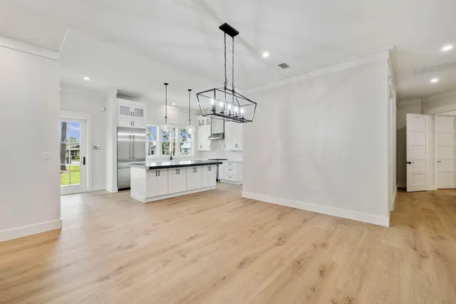 $935,000 | 965 Bay Grove Road, Freeport, FL 32439