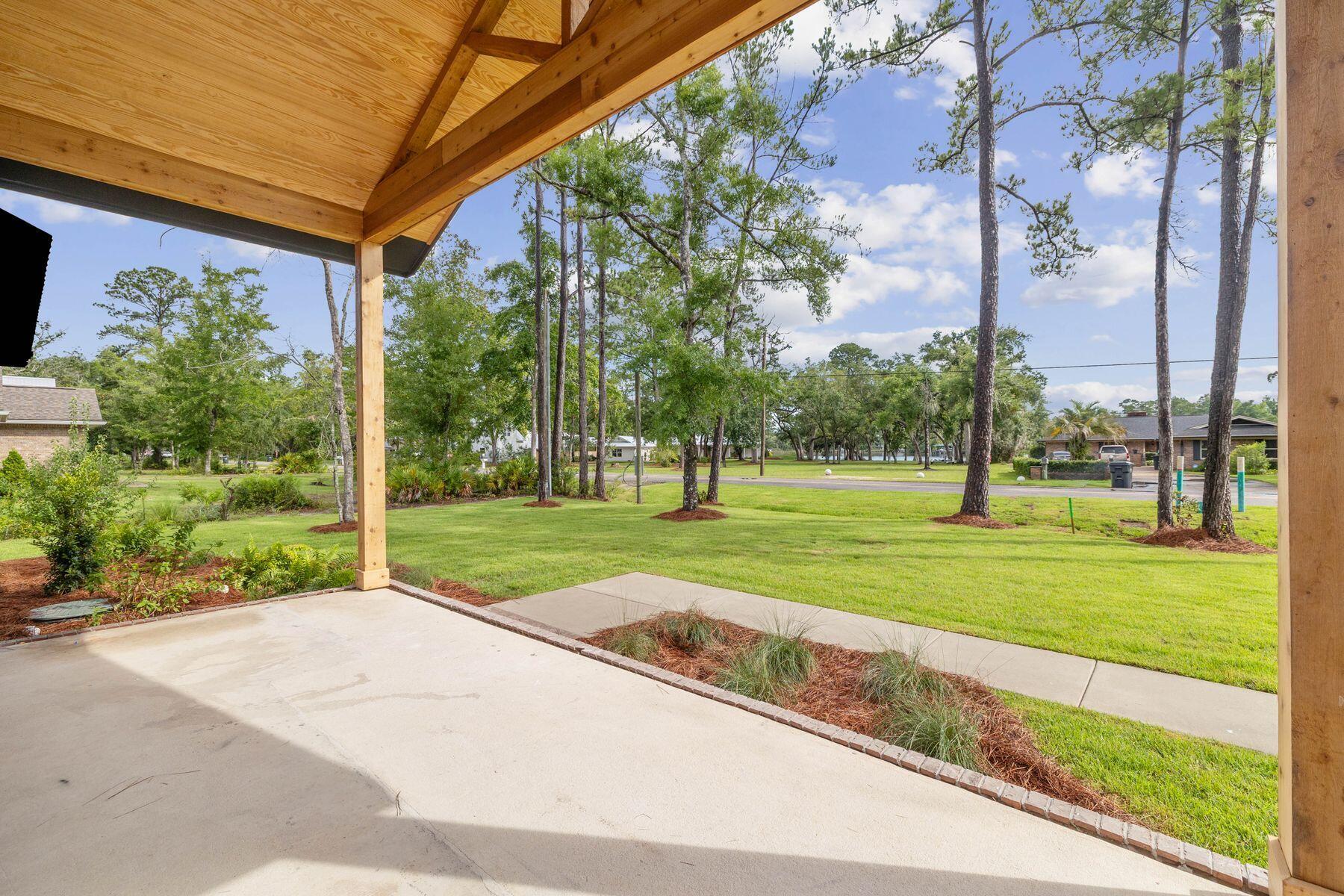 965 Bay Grove Road Freeport, FL 32439 - Photo 3 of 57 photo_online_003