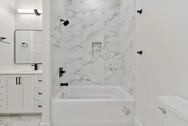 $935,000 | 965 Bay Grove Road, Freeport, FL 32439