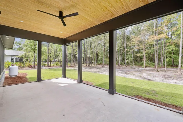 $935,000 | 965 Bay Grove Road, Freeport, FL 32439