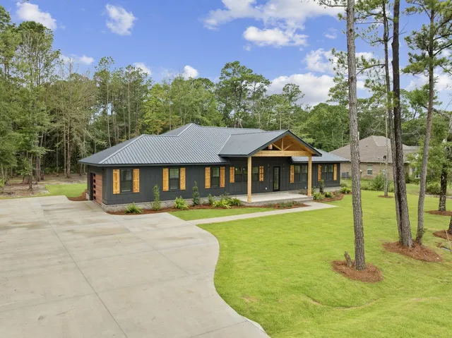 $935,000 | 965 Bay Grove Road, Freeport, FL 32439