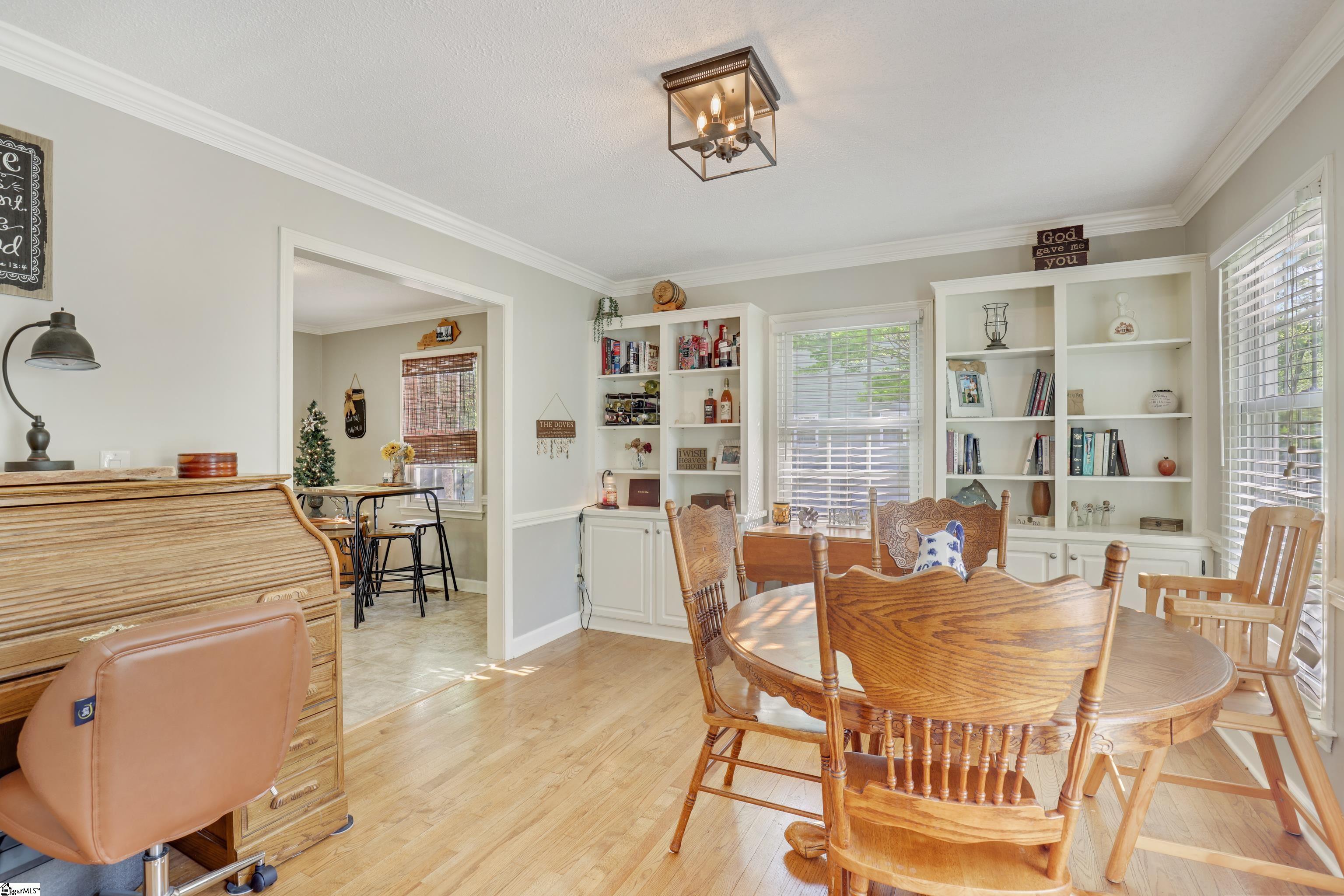202 Kingston Road Greenwood, SC 29649 - Photo 4 of 26 Gallery Image 4