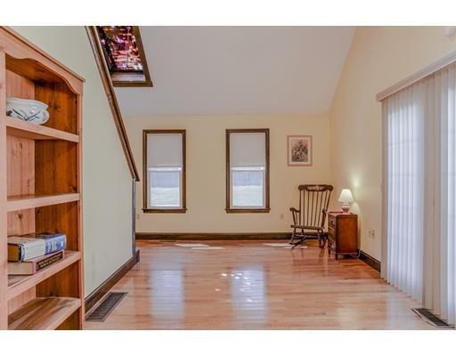 27 Rhodes Street Billerica, MA 01821 - Photo 21 of 30 Gallery Image 21